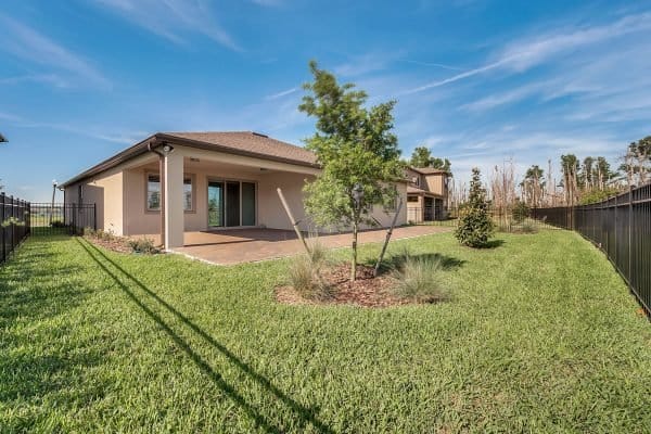 14153-Larkspur-Lake-Dr-Winter-Garden-FL-34787-35-600x400-1