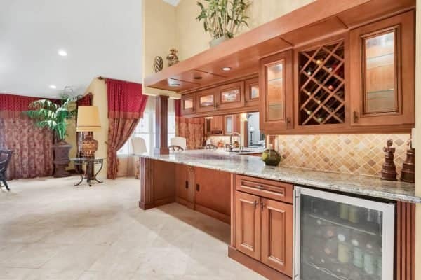 2636-Clementon-Park-Ct-Orlando-FL-32835-12-Family-Room-600x400-1 2636-Clementon-Park-Ct-Orlando-FL-32835-12-Family-Room-600x400-1