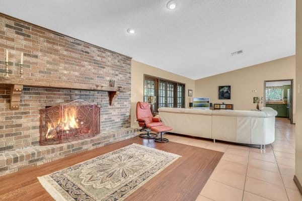 1584-starfish-st-kissimmee-fl-34744-18-600x400-1