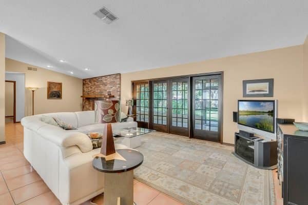 1584-starfish-st-kissimmee-fl-34744-26-600x400-1