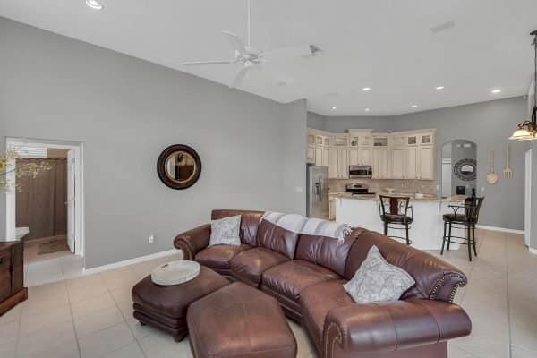 4230-flora-vista-dr-orlando-fl-32837-35-600x400-1