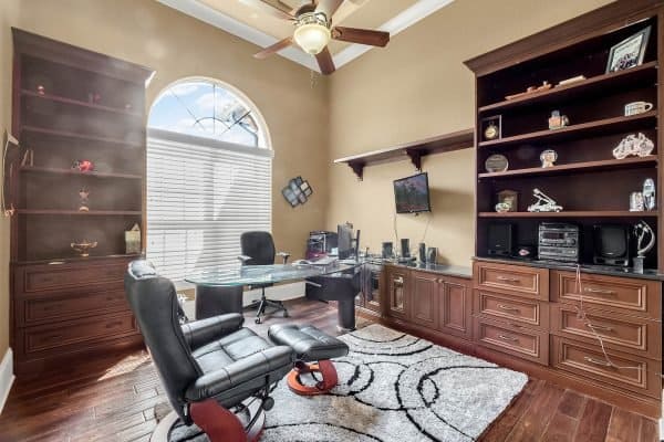 517-east-6th-ave-windermere-fl-34786-32-600x400-1 517-east-6th-ave-windermere-fl-34786-32-600x400-1