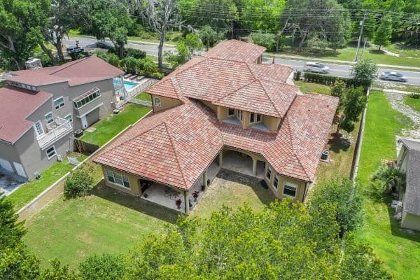 517-east-6th-ave-windermere-fl-34786-51-600x400-1 517-east-6th-ave-windermere-fl-34786-51-600x400-1