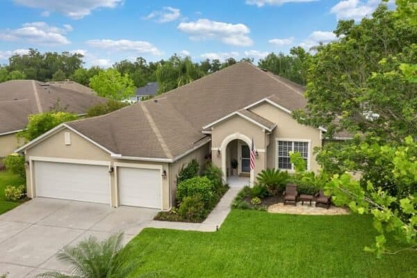 754-lake-cove-pointe-cir-winter-garden-fl-34787-02-768x512-1-600x400 754-lake-cove-pointe-cir-winter-garden-fl-34787-02-768x512-1-600x400