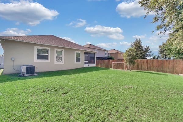 160-cabrillo-drive-groveland-fl-34736-30-600x400-1