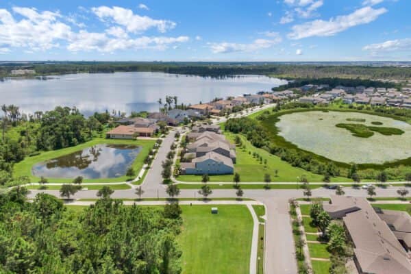 14719-speer-lake-drive-winter-garden-fl-34787-38-scaled-600x400