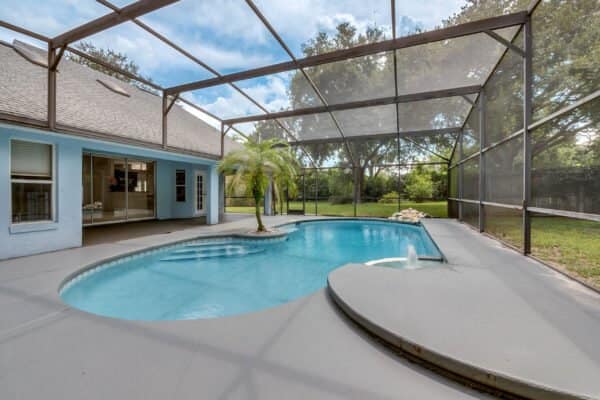 7838-rollingridge-court-orlando-fl-32835-04-scaled-600x400