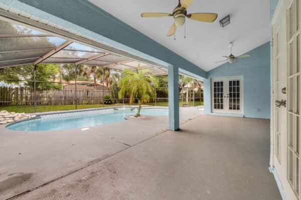 7838-rollingridge-court-orlando-fl-32835-36-scaled-600x400