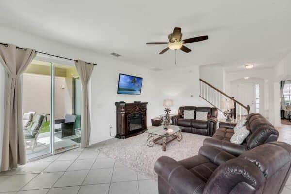 10762-cabbage-tree-loop-orlando-fl-32825-36-scaled-600x400 10762-cabbage-tree-loop-orlando-fl-32825-36-scaled-600x400