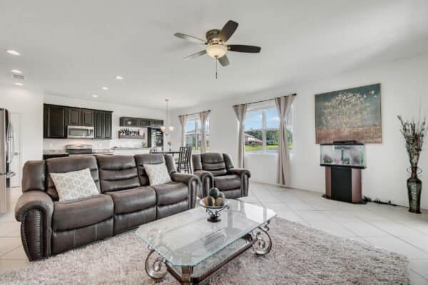 10762-cabbage-tree-loop-orlando-fl-32825-38-scaled-600x400 10762-cabbage-tree-loop-orlando-fl-32825-38-scaled-600x400