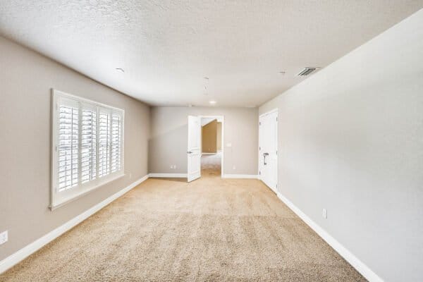 5245-tildens-grove-boulevard-windermere-fl-34786-28-scaled-600x400