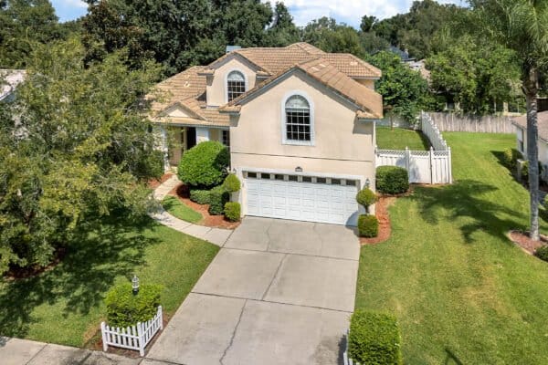 1063-sadie-lane-winter-garden-fl-34787-02-scaled-600x400