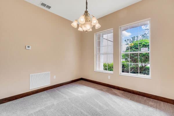 1063-sadie-lane-winter-garden-fl-34787-18-scaled-600x400