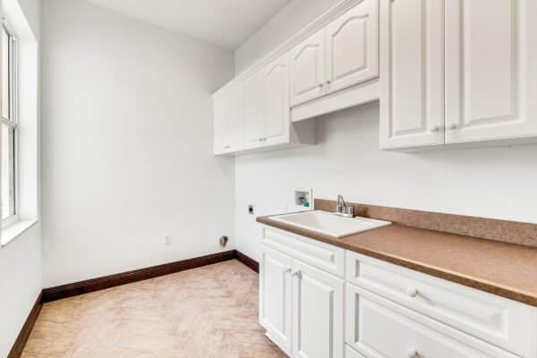 1063-sadie-lane-winter-garden-fl-34787-33-scaled-600x400