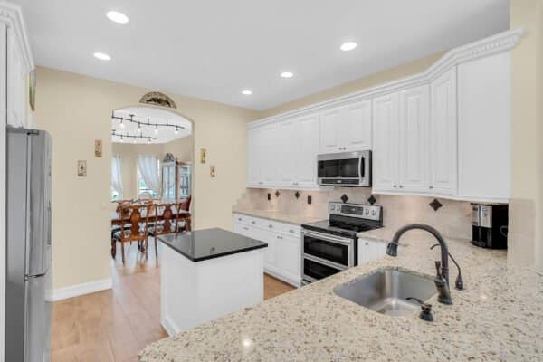 13939-eylewood-drive-winter-garden-fl-34787-11-scaled-600x400 13939-eylewood-drive-winter-garden-fl-34787-11-scaled-600x400