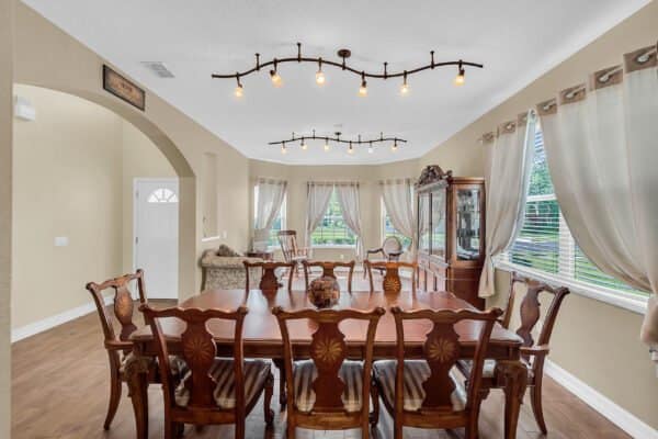 13939-eylewood-drive-winter-garden-fl-34787-14-scaled-600x400 13939-eylewood-drive-winter-garden-fl-34787-14-scaled-600x400