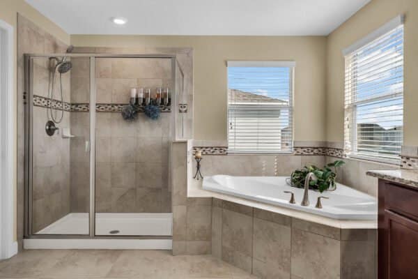 15130-driftwood-bend-street-winter-garden-fl-34787-11-scaled-600x400