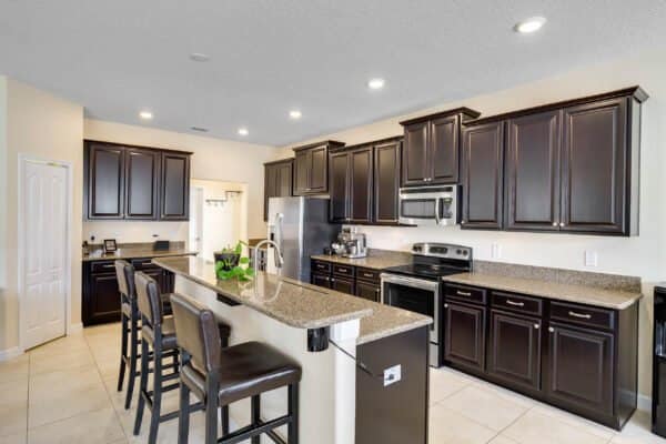 15130-driftwood-bend-street-winter-garden-fl-34787-24-2-scaled-600x400