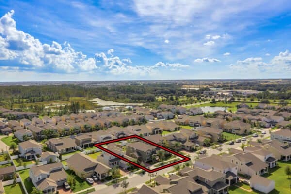 15130-driftwood-bend-street-winter-garden-fl-34787-42-edit-scaled-600x400
