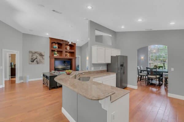 634-south-country-club-road-lake-mary-fl-32746-21-copy-1-scaled-600x400