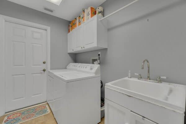 634-south-country-club-road-lake-mary-fl-32746-35-copy-1-scaled-600x400