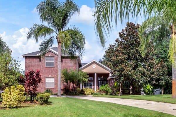 14025-country-estate-drive-winter-garden-fl-34787-02-scaled-600x400