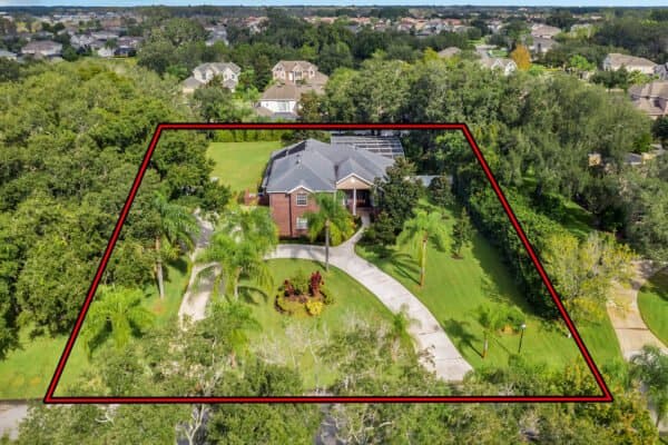 14025-country-estate-drive-winter-garden-fl-34787-52-edit-scaled-600x400