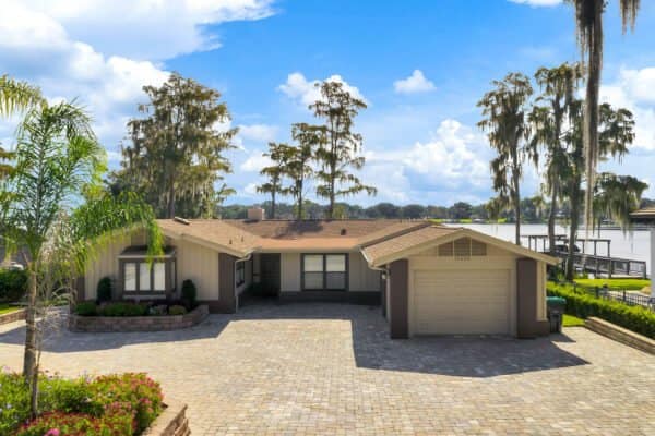 12436-summerport-lane-windermere-fl-34786-01--scaled-600x400