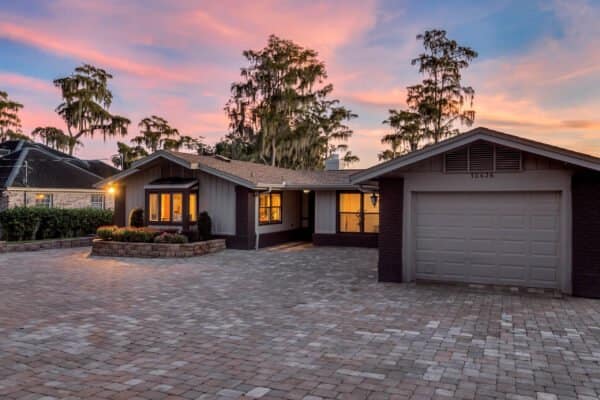 12436-summerport-lane-windermere-fl-34786-04-twilight-scaled-600x400