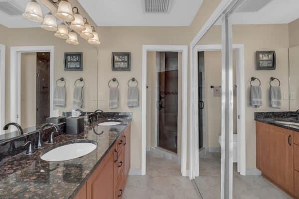 12436-summerport-lane-windermere-fl-34786-12--scaled-600x400