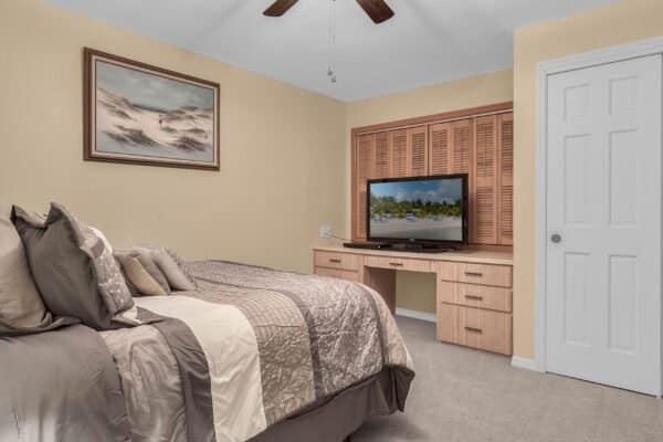 12436-summerport-lane-windermere-fl-34786-17--scaled-600x400