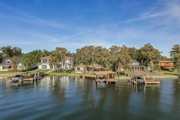 12436-summerport-lane-windermere-fl-34786-54--scaled-600x400
