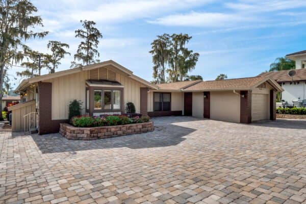 12436-summerport-lane-windermere-fl-34786-extra-02-scaled-600x400