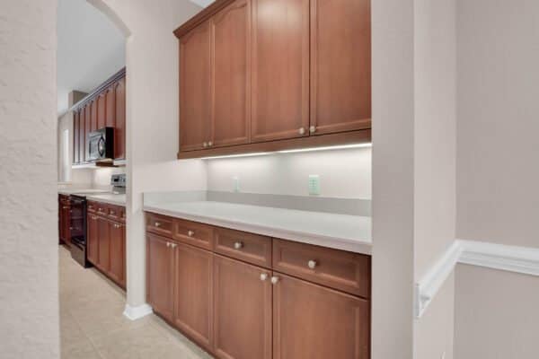 12945-overstreet-road-windermere-fl-34786-21-scaled-600x400