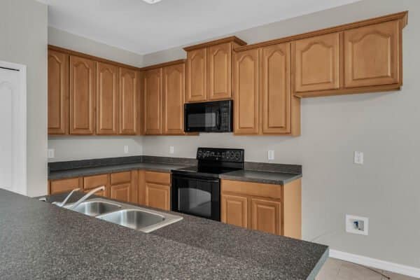 16874-cedar-run-drive-orlando-fl-32828-31-scaled-600x400