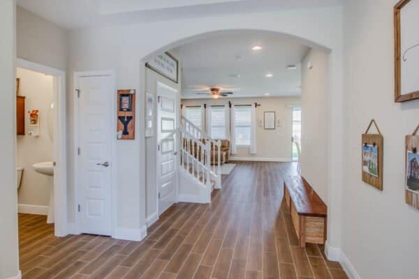 10175-shallow-water-dr-winter-garden-fl-34787-01-scaled-600x400