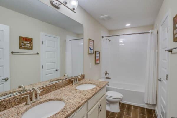 10175-shallow-water-dr-winter-garden-fl-34787-27-scaled-600x400