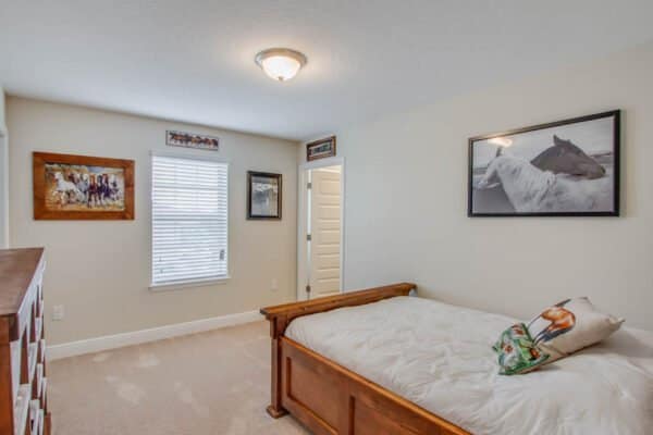 10175-shallow-water-dr-winter-garden-fl-34787-33-scaled-600x400