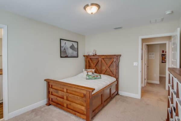 10175-shallow-water-dr-winter-garden-fl-34787-36-scaled-600x400