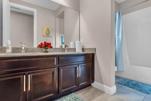 16569-broadwater-avenue-winter-garden-fl-34787-25-scaled-600x400