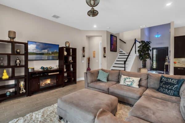 16569-broadwater-avenue-winter-garden-fl-34787-49-scaled-600x400