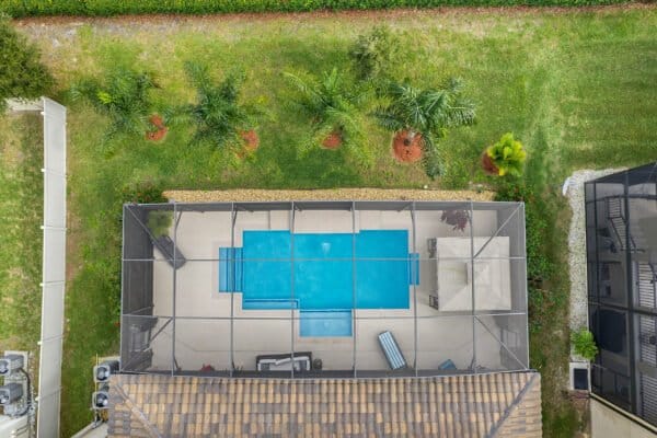 16569-broadwater-avenue-winter-garden-fl-34787-68-scaled-600x400