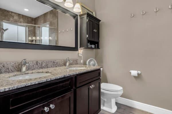 2512-sweet-oak-street-ocoee-fl-34761-12-scaled-600x400