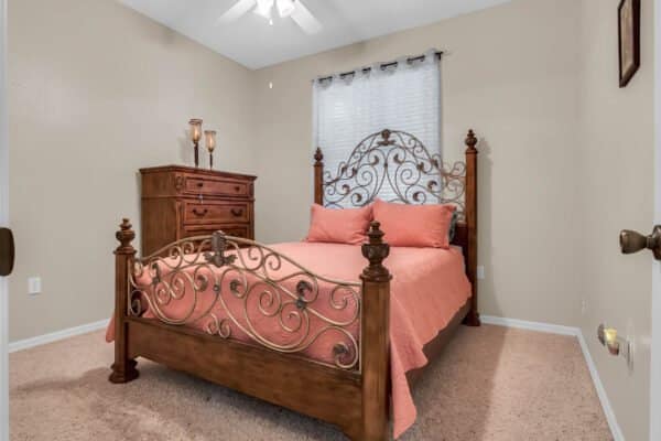 2512-sweet-oak-street-ocoee-fl-34761-19-scaled-600x400