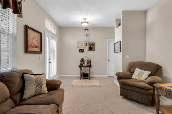 2512-sweet-oak-street-ocoee-fl-34761-27-scaled-600x400