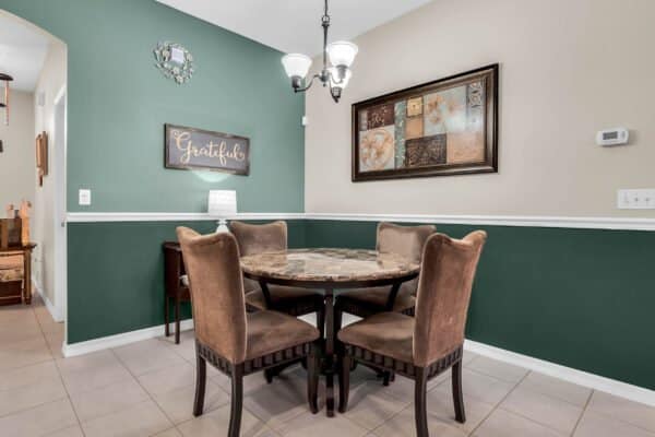 2512-sweet-oak-street-ocoee-fl-34761-35-scaled-600x400