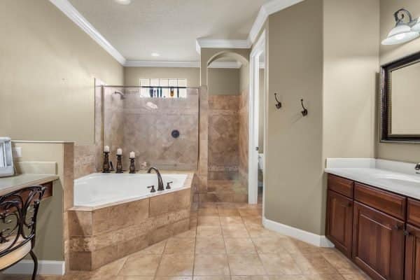 13814-bluebird-park-road-windermere-fl-34786-17-scaled-600x400-2 13814-bluebird-park-road-windermere-fl-34786-17-scaled-600x400-2