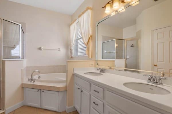 15061-spinnaker-cove-lane-winter-garden-fl-34787-11-scaled-600x400 15061-spinnaker-cove-lane-winter-garden-fl-34787-11-scaled-600x400