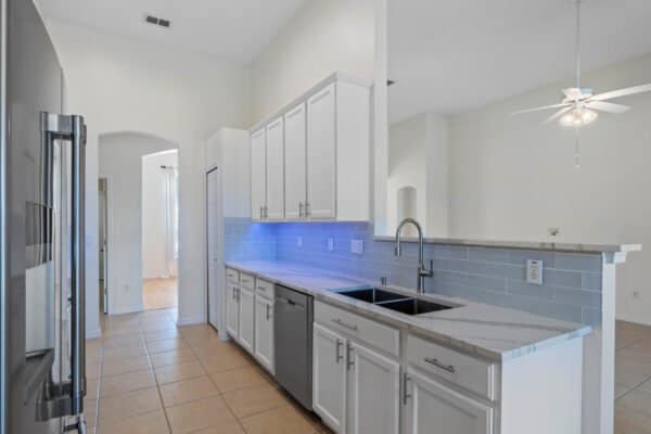 15061-spinnaker-cove-lane-winter-garden-fl-34787-32-scaled-600x400 15061-spinnaker-cove-lane-winter-garden-fl-34787-32-scaled-600x400