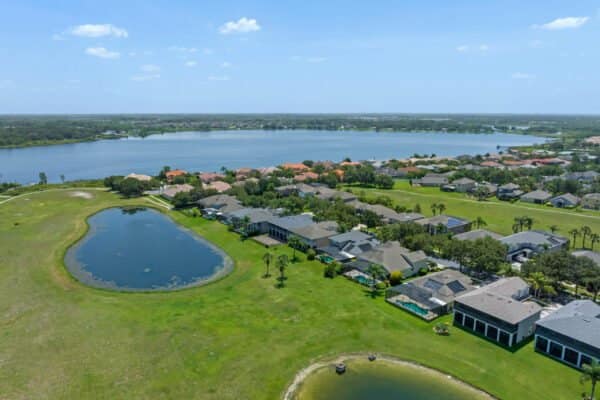 15061-spinnaker-cove-lane-winter-garden-fl-34787-51-scaled-600x400 15061-spinnaker-cove-lane-winter-garden-fl-34787-51-scaled-600x400